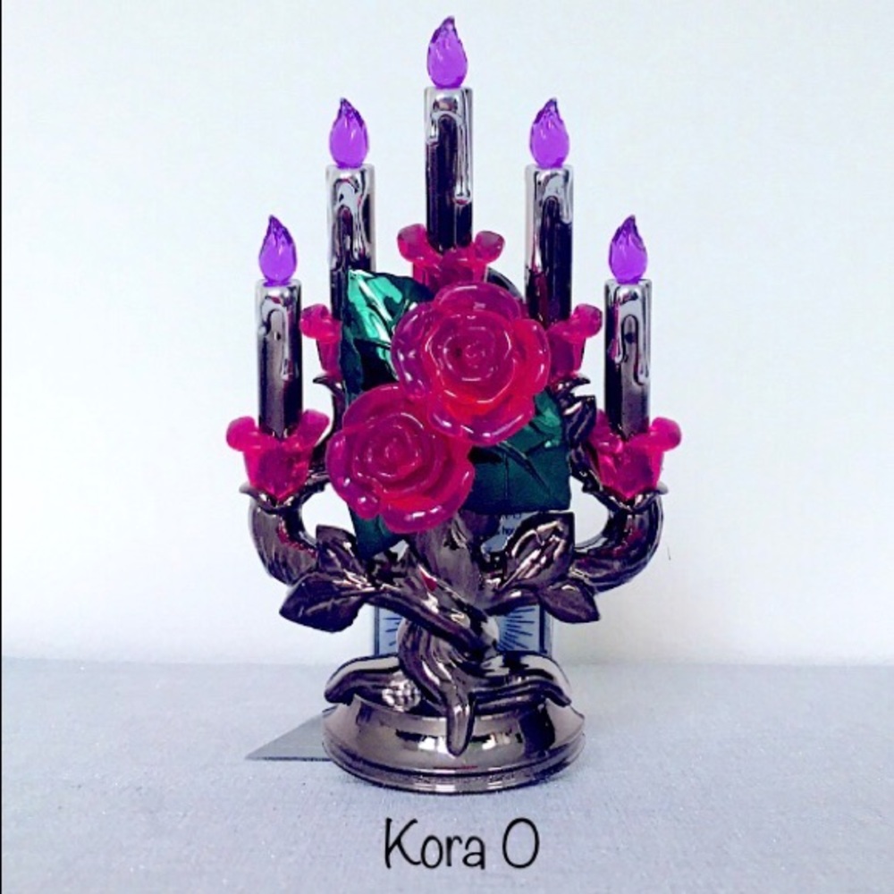 BBW Halloween Creepy Candelabra Projector